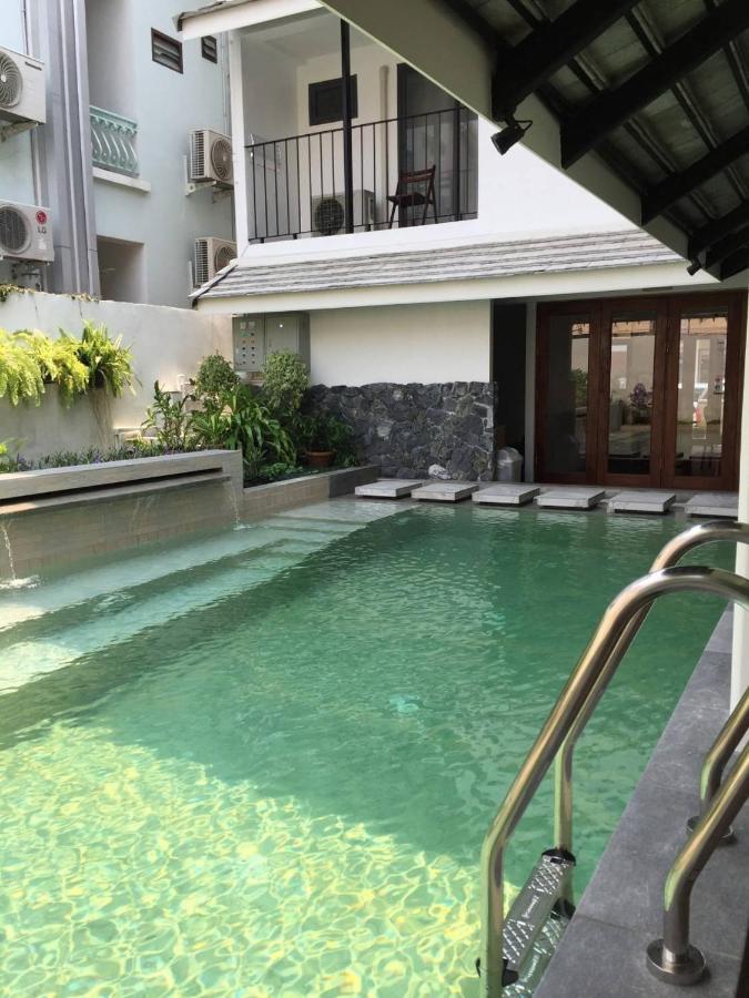 Valentier Cafe And Hotel Chiang Mai Extérieur photo